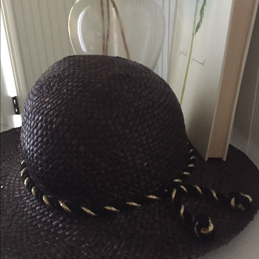 Cute chocolate brown straw hat - Picture 5 of 7